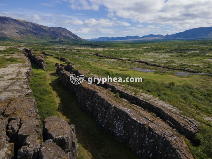 Zone de fracturation de la croûte terrestre (Thingvellir, Islande) - gryphea.com